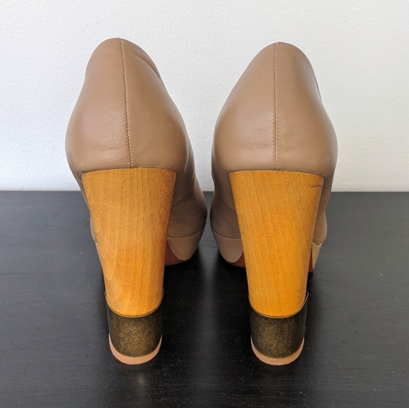 Charles David Tan Platform Heels - Picture 3 of 4